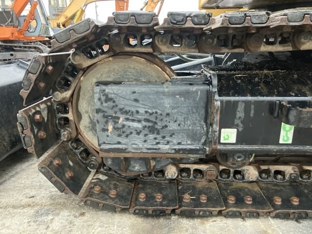 EXCAVATOR — Auction (lot 8460-409)