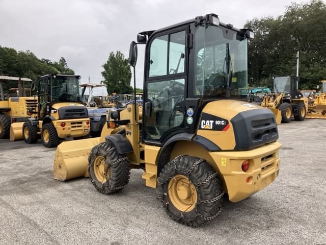 MINI WHEEL LOADER — Auction (lot 8460-410)