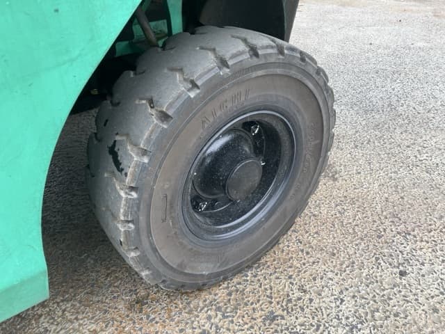 Forklift — Auction (lot 8460-4108)
