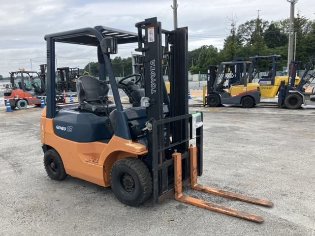 Forklift — Auction (lot 8460-4112)
