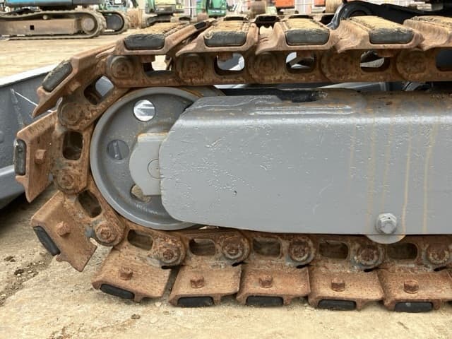 MINI EXCAVATOR — Auction (lot 8460-412)