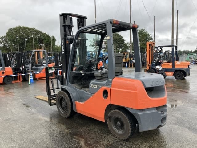 Forklift — Auction (lot 8460-4124)