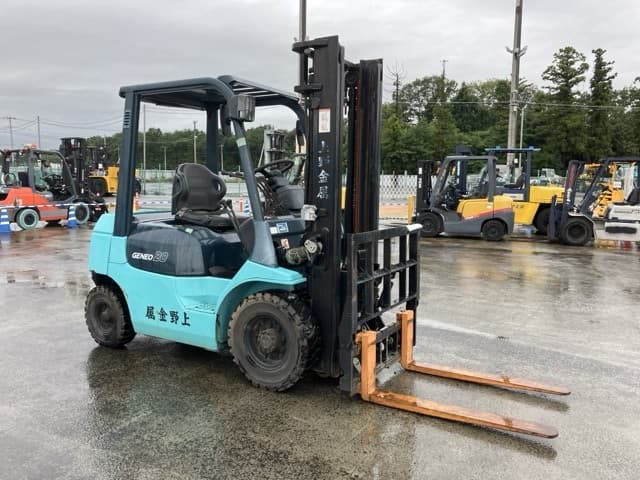 Forklift — Auction (lot 8460-4127)