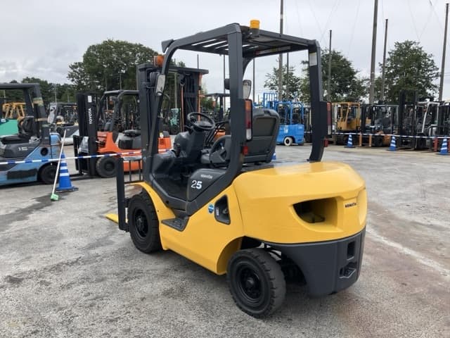Forklift — Auction (lot 8460-4137)