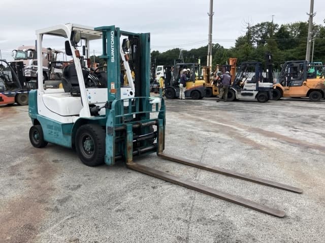 Forklift — Auction (lot 8460-4139)