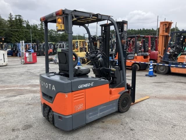 Battery Forklift — Auction (lot 8460-4142)