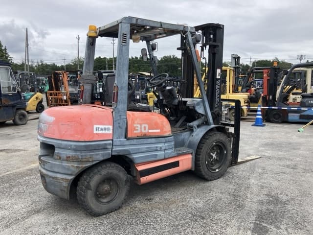 Forklift — Auction (lot 8460-4145)