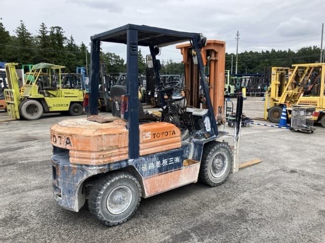Forklift — Auction (lot 8460-4149)