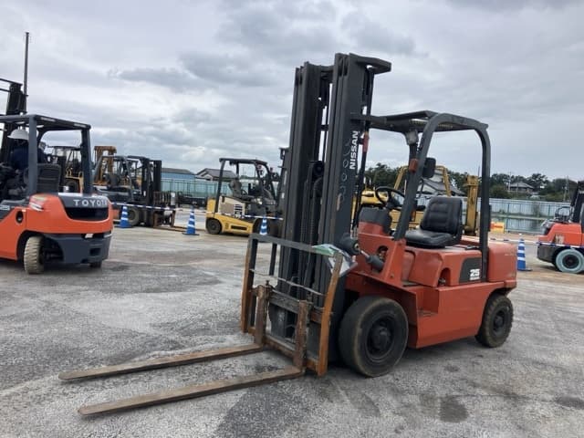 Forklift — Auction (lot 8460-4156)