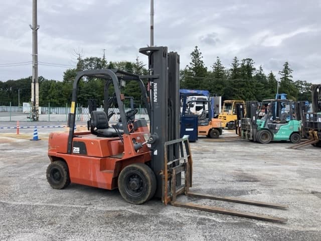 Forklift — Auction (lot 8460-4156)