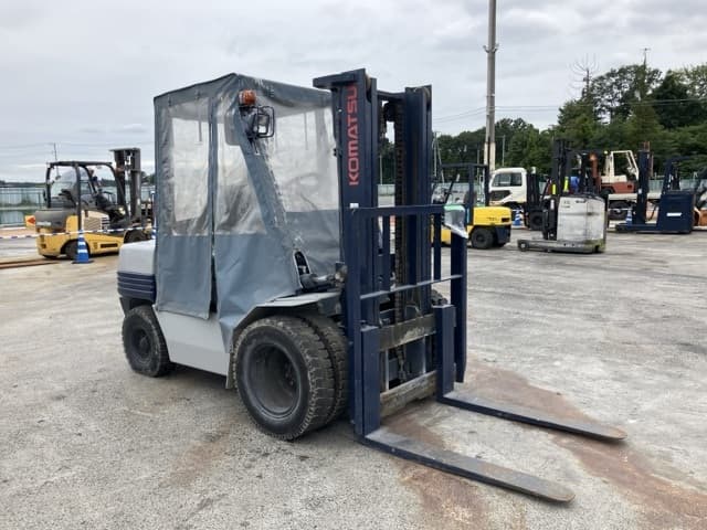 Forklift — Auction (lot 8460-4165)