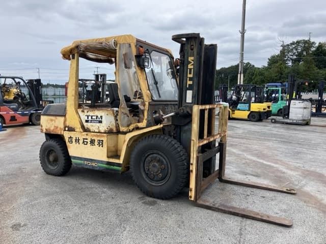 Forklift — Auction (lot 8460-4167)