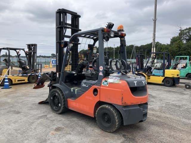 Forklift — Auction (lot 8460-4168)