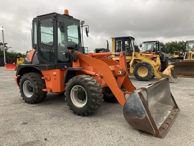 WHEEL LOADER — Auction (lot 8460-417)