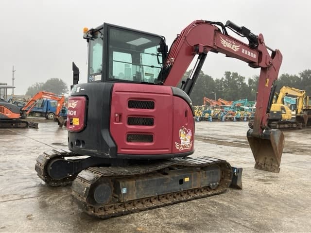 MINI EXCAVATOR — Auction (lot 8460-418)