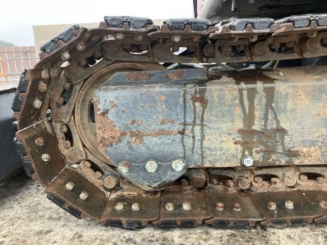 MINI EXCAVATOR — Auction (lot 8460-418)