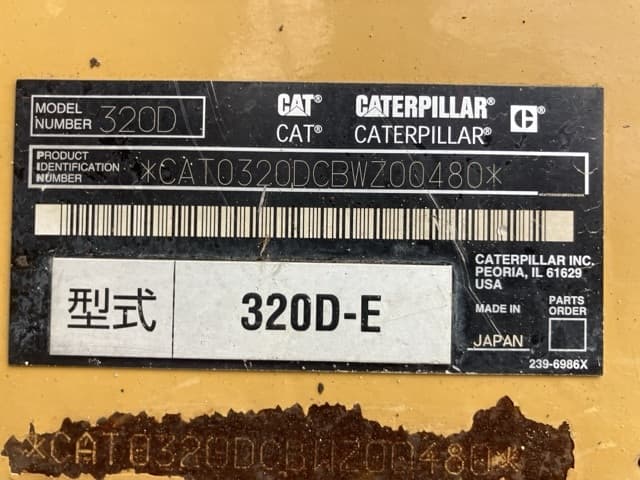 EXCAVATOR — Auction (lot 8460-438)