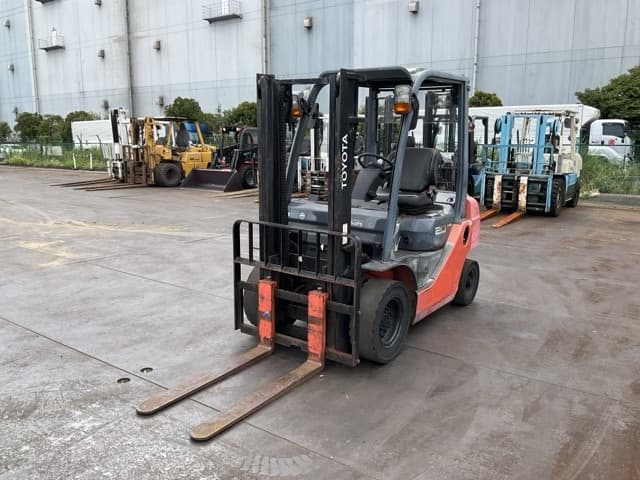 Forklift — Auction (lot 8460-44001)