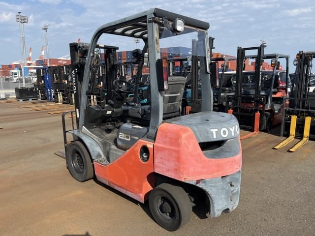 Forklift — Auction (lot 8460-44001)