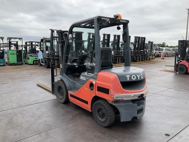 Forklift — Auction (lot 8460-44004)