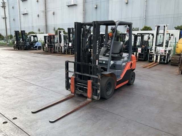 Forklift — Auction (lot 8460-44006)