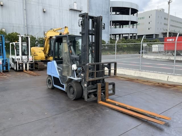 Forklift — Auction (lot 8460-44009)
