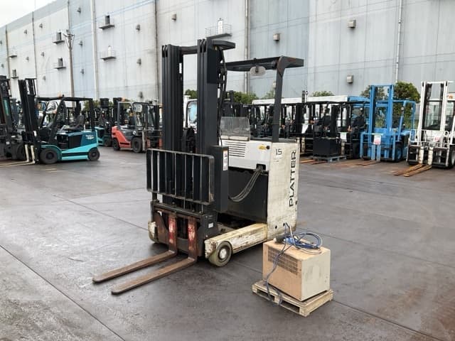 Reach Forklift — Auction (lot 8460-44011)