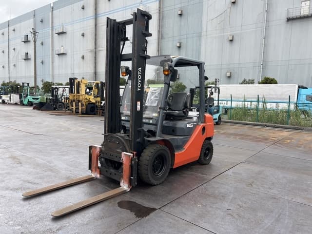 Forklift — Auction (lot 8460-44014)