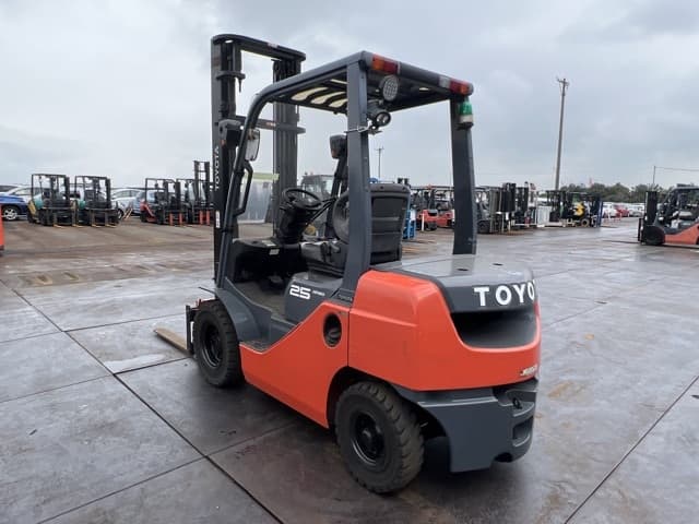 Forklift — Auction (lot 8460-44014)