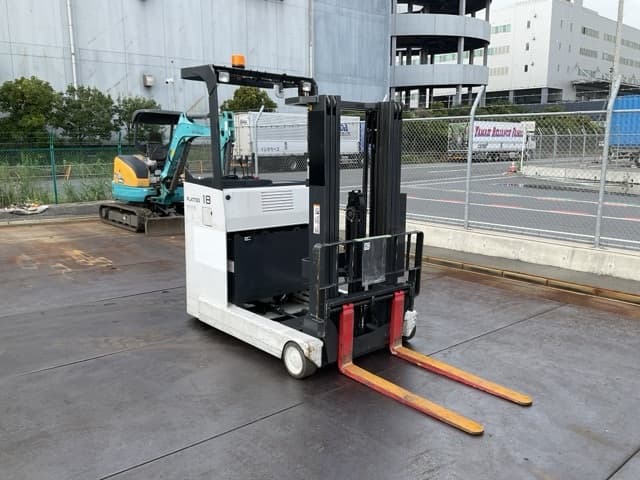 Reach Forklift — Auction (lot 8460-45001)