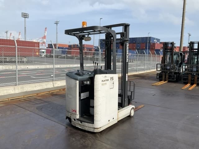 Reach Forklift — Auction (lot 8460-45002)