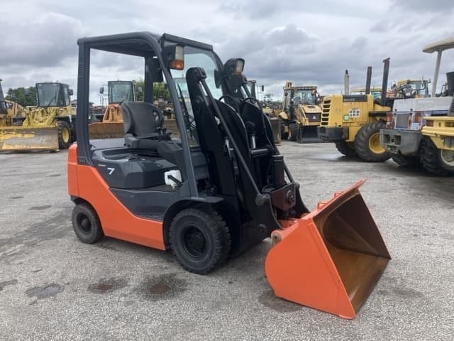 SHOVEL LOADER — Auction (lot 8460-462)