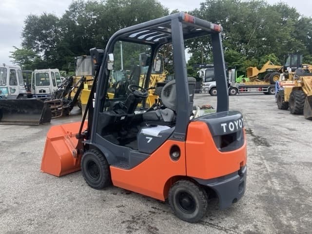 SHOVEL LOADER — Auction (lot 8460-462)