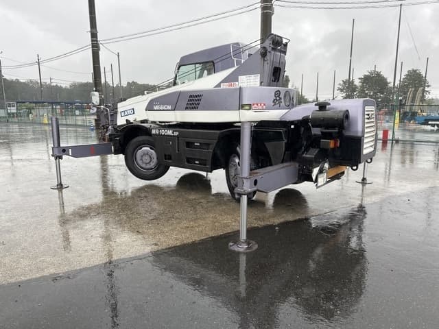 Rough Terrain Crane — Auction (lot 8460-477)