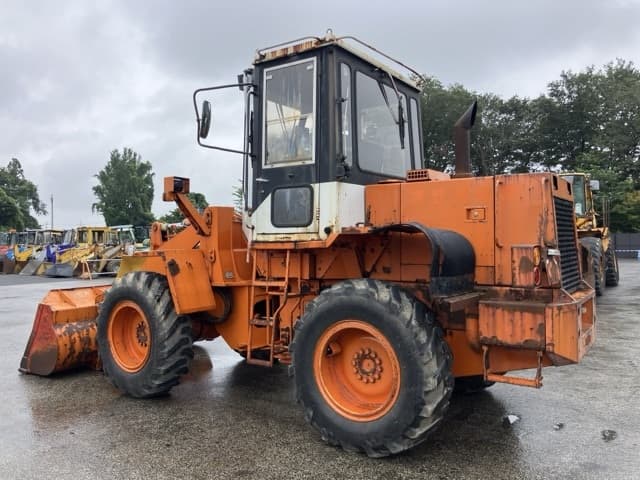 WHEEL LOADER — Auction (lot 8460-478)