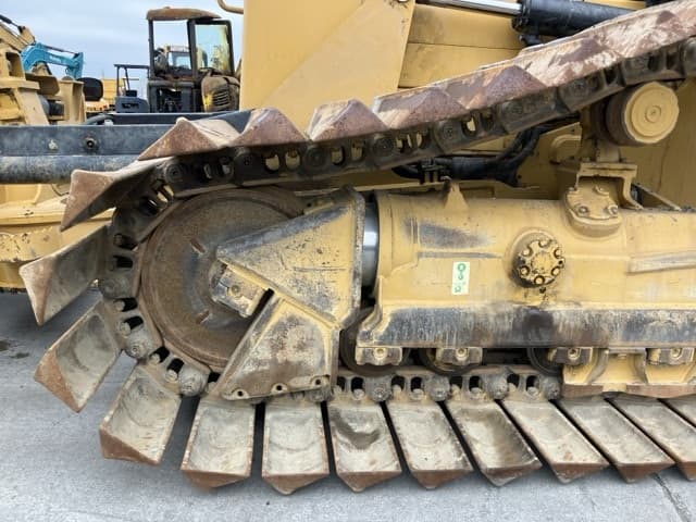 Bulldozer — Auction (lot 8460-49)