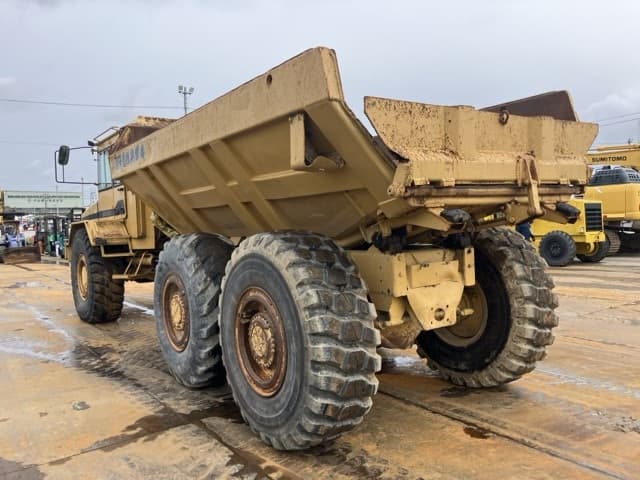 OFFROAD DUMP TRUCK — Auction (lot 8460-50004)