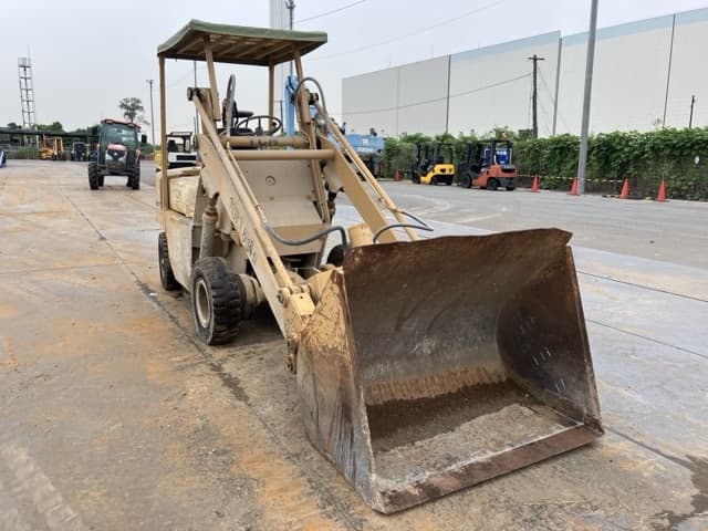 SHOVEL LOADER — Auction (lot 8460-50012)