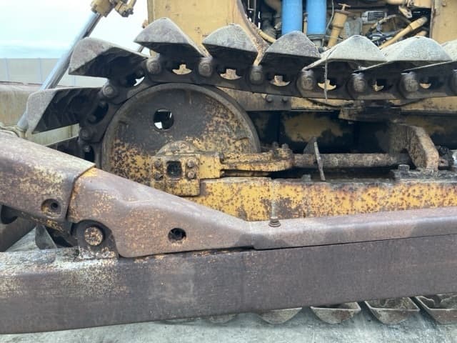Bulldozer — Auction (lot 8460-501)