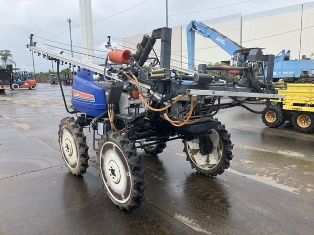 HIGH CLEARANCE BOOM SPRAYER — Auction (lot 8460-52001)