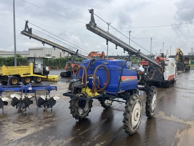 HIGH CLEARANCE BOOM SPRAYER — Auction (lot 8460-52001)