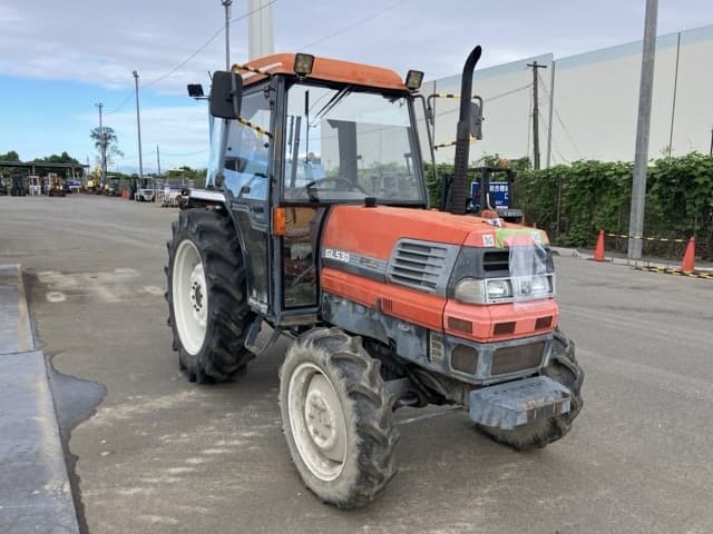 Tractor — Auction (lot 8460-52012)