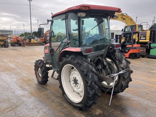 Tractor — Auction (lot 8460-52013)