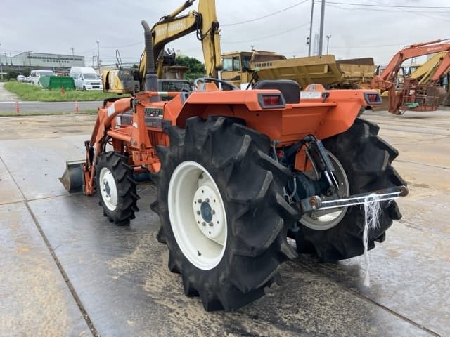 Tractor — Auction (lot 8460-52014)