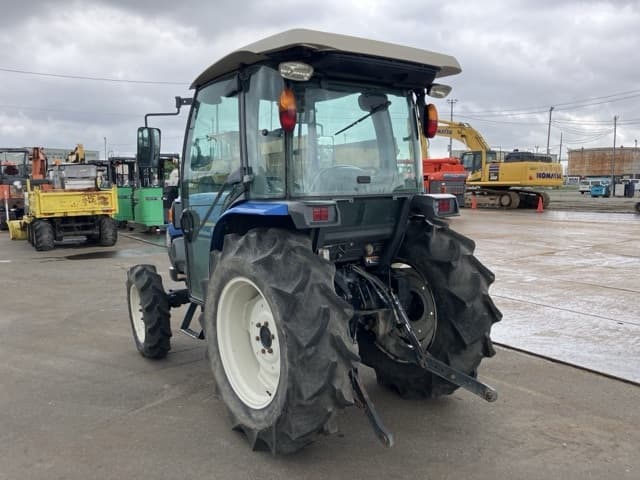 Tractor — Auction (lot 8460-52015)