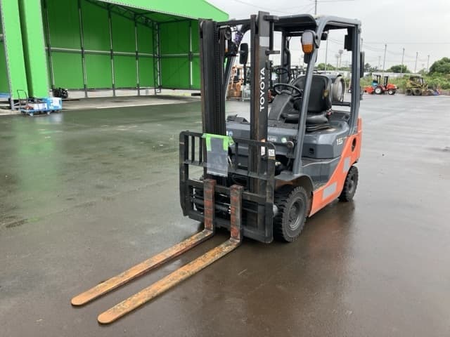 Forklift — Auction (lot 8460-54011)