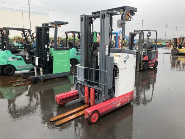 Reach Forklift — Auction (lot 8460-54016)