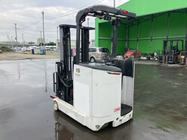 Reach Forklift — Auction (lot 8460-54023)