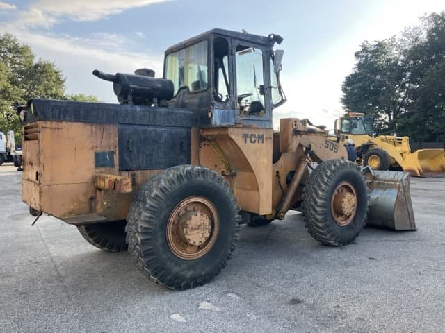 WHEEL LOADER — Auction (lot 8460-55)