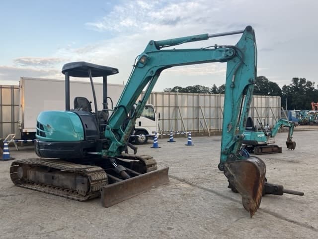 MINI EXCAVATOR — Auction (lot 8460-56)
